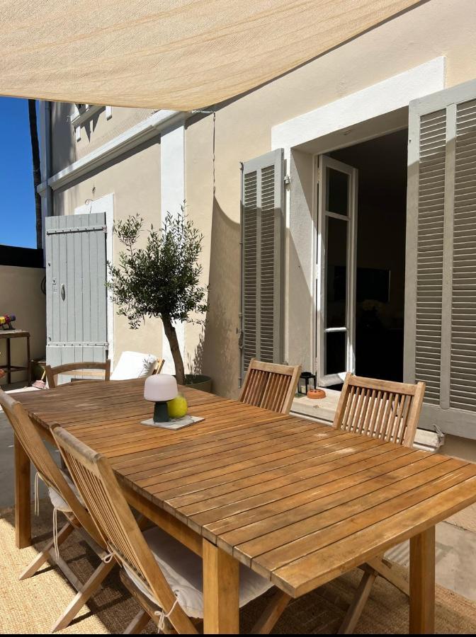 Casa Andrea Appartement Tout A Pied Avec Grand Jardin 사나리쉬르메르 외부 사진